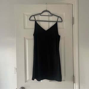 aritzia wilfred slip dress